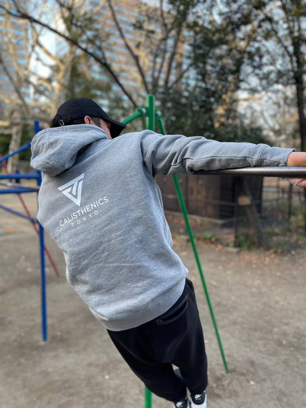 UNISEX HOODIE